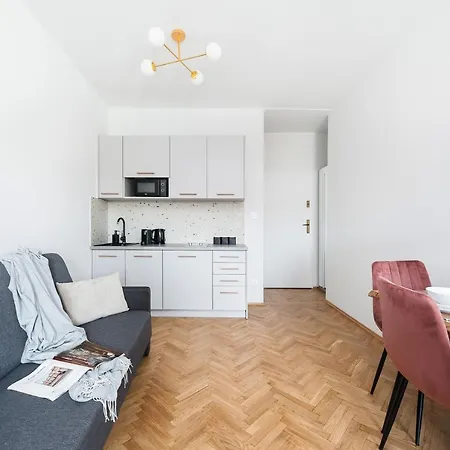 Gallery 7 - Apartment 6-2